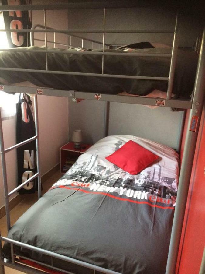 Appartement / Gite Les Papillons Lablachère Exterior foto